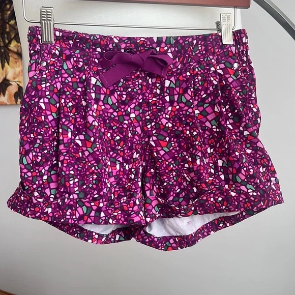 Lululemon Spring Break Away Short - Picture 3 of 5